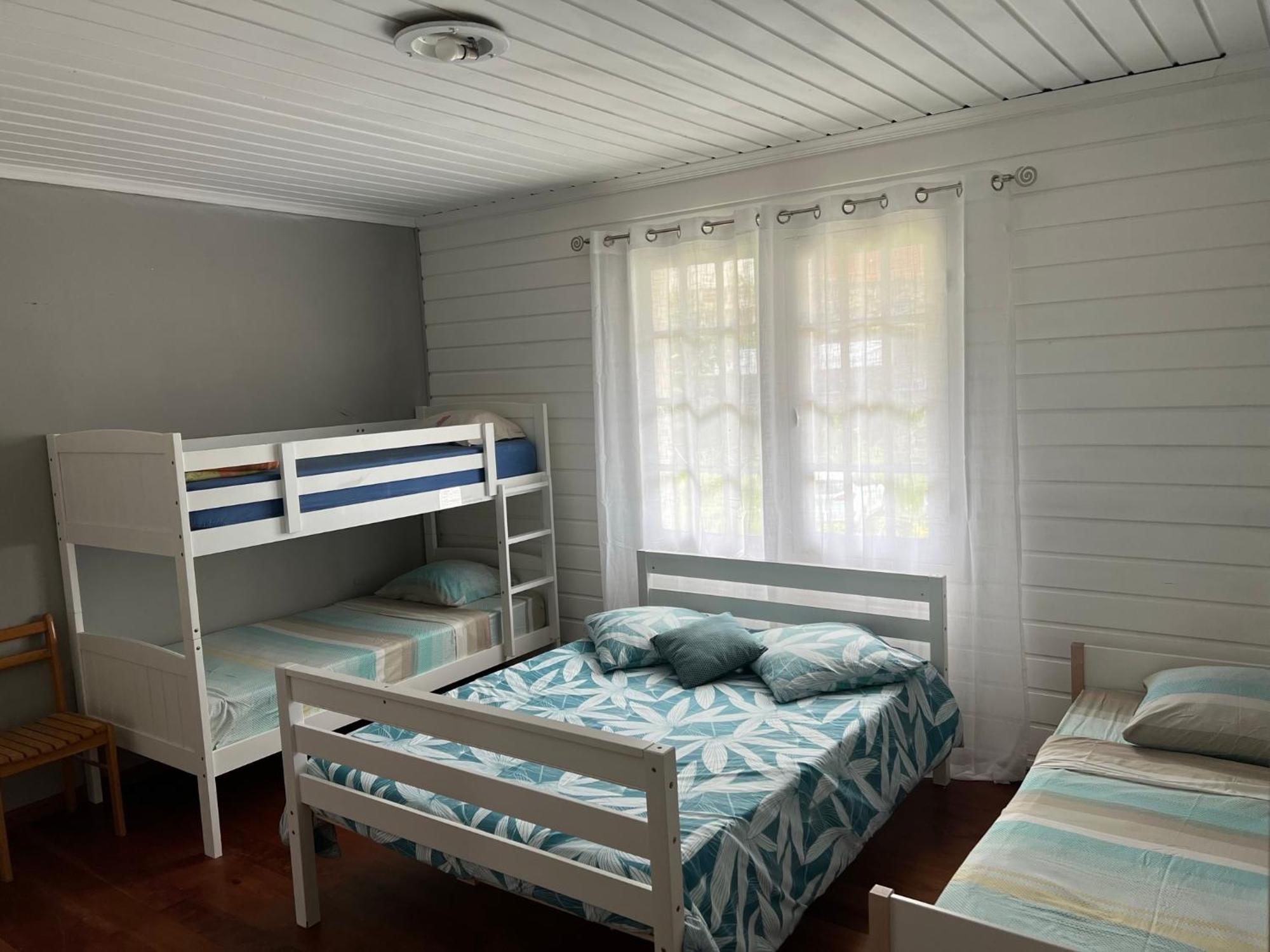 Le Calbanon Cilaos Guest House Екстериор снимка